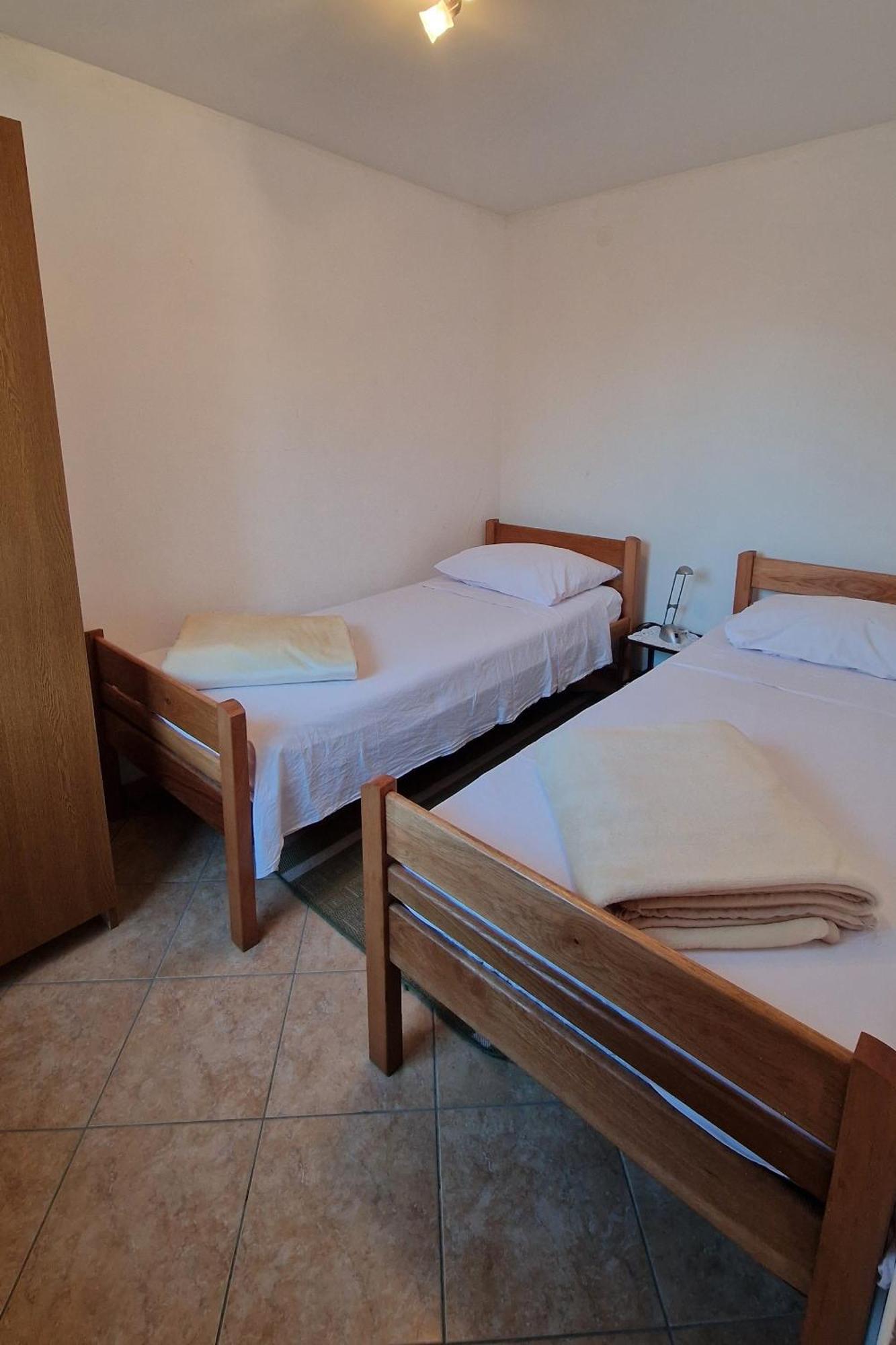 Apartments By The Sea Zuronja, Peljesac - 13202 Putniković Buitenkant foto
