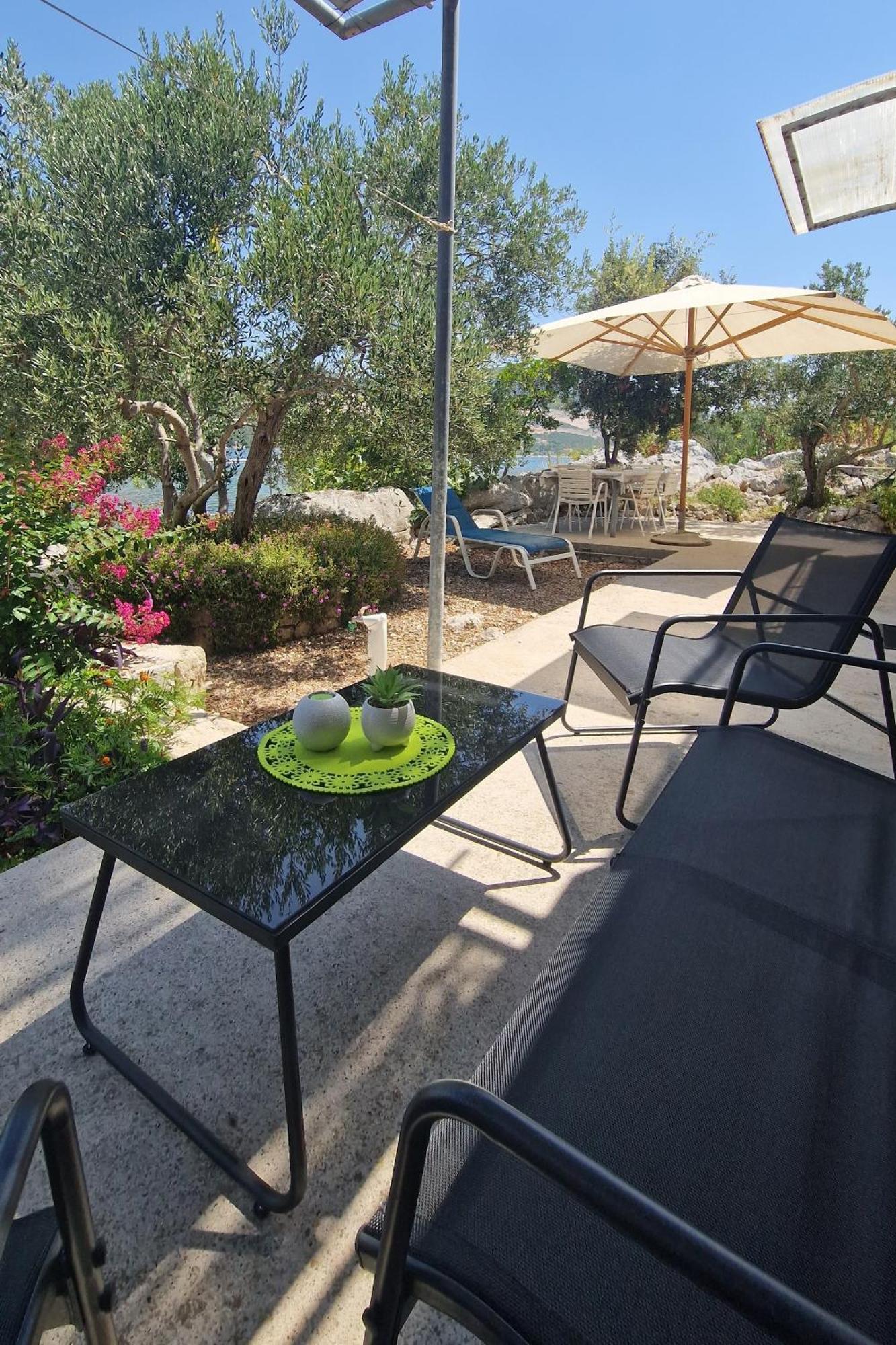 Apartments By The Sea Zuronja, Peljesac - 13202 Putniković Buitenkant foto